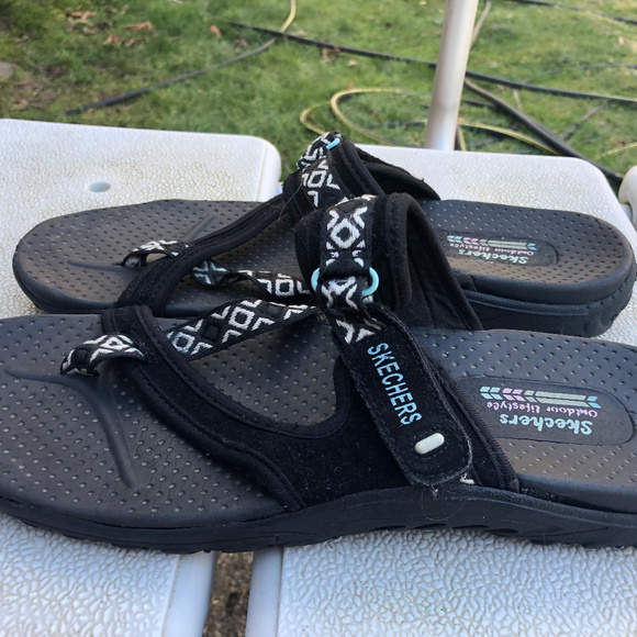 skechers outdoor lifestyle sandals black